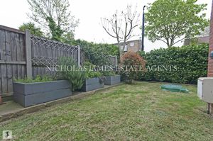 Photo 7- click for photo gallery